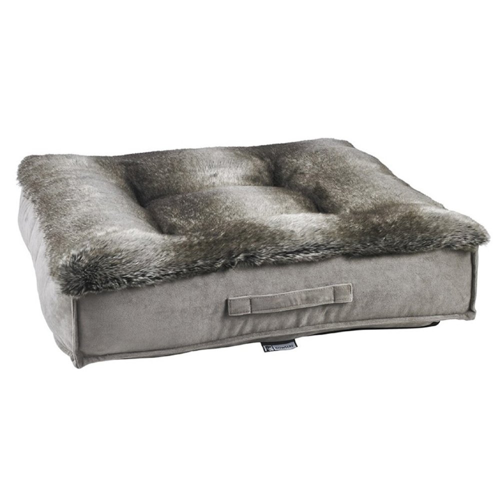 Chinchilla Piazza Dog Bed